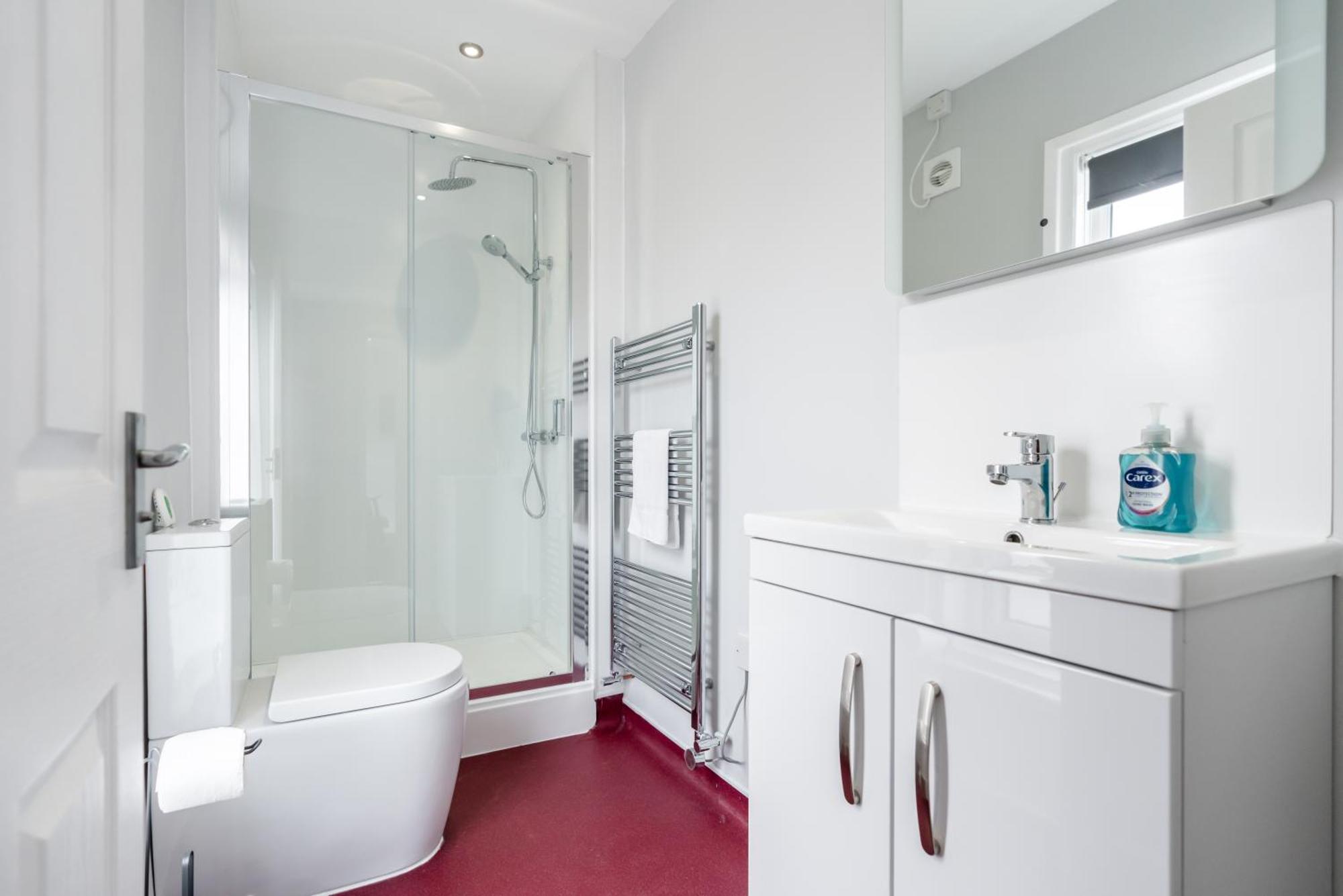 76a Silver Road Apartment